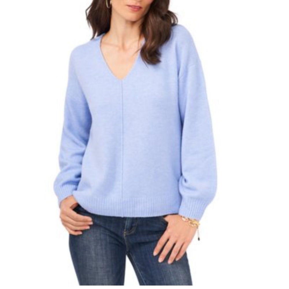 Vince Camuto Ladies V-neck sweater pull over